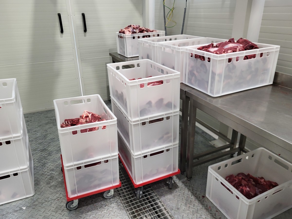 Obitelj Gelemanović uložila u mobilnu klaonicu - meso